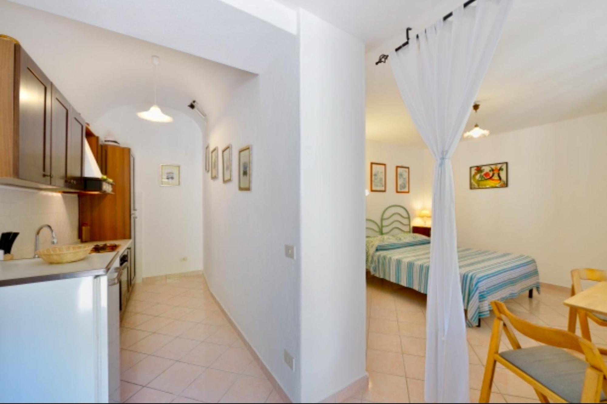 Villa Vincenzo Di Meglio Barano d'Ischia Bilik gambar