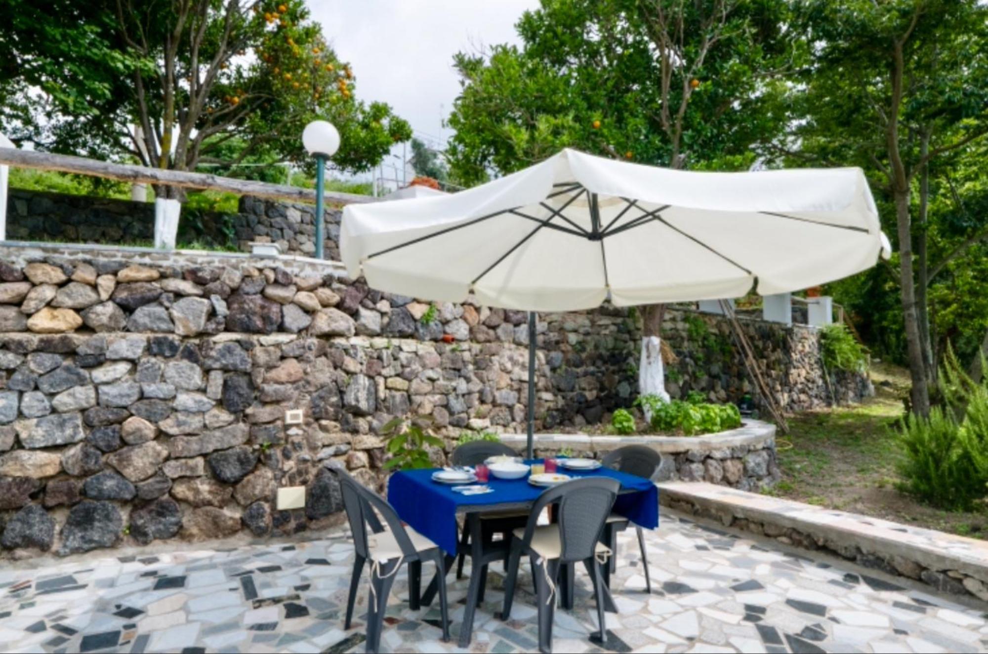 Villa Vincenzo Di Meglio Barano d'Ischia Bilik gambar
